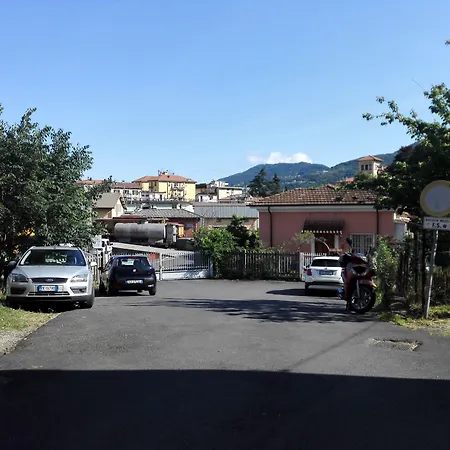 Pensión Le Stelle Di Martina- - La Spezia